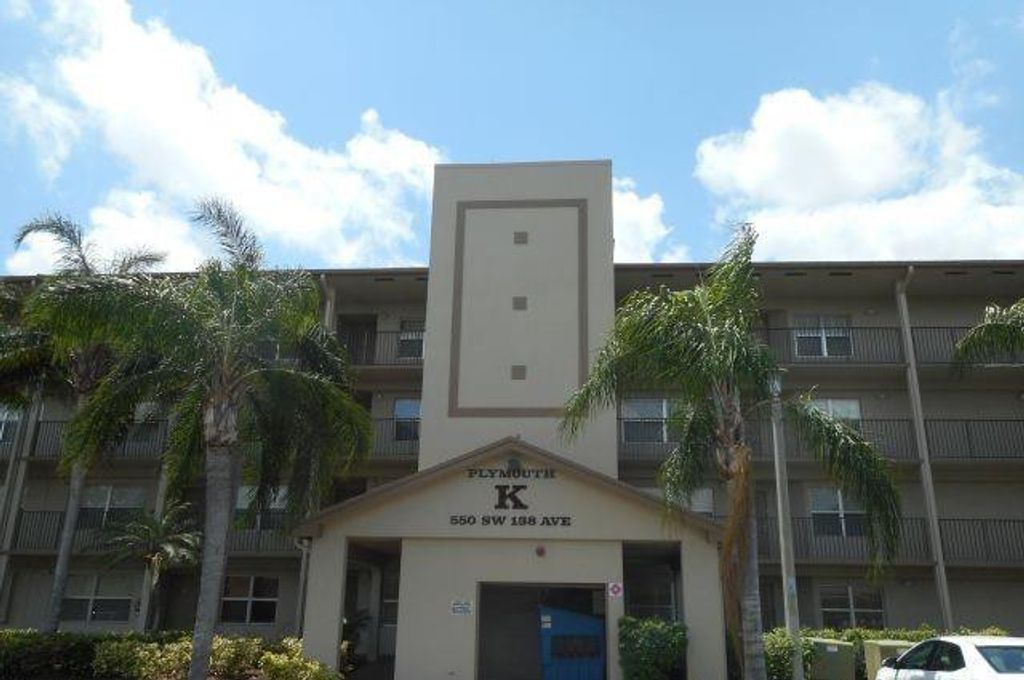 Photo of 550 SW 138th Avenue #408K, Hollywood, FL 33027 (MLS # F10555023)