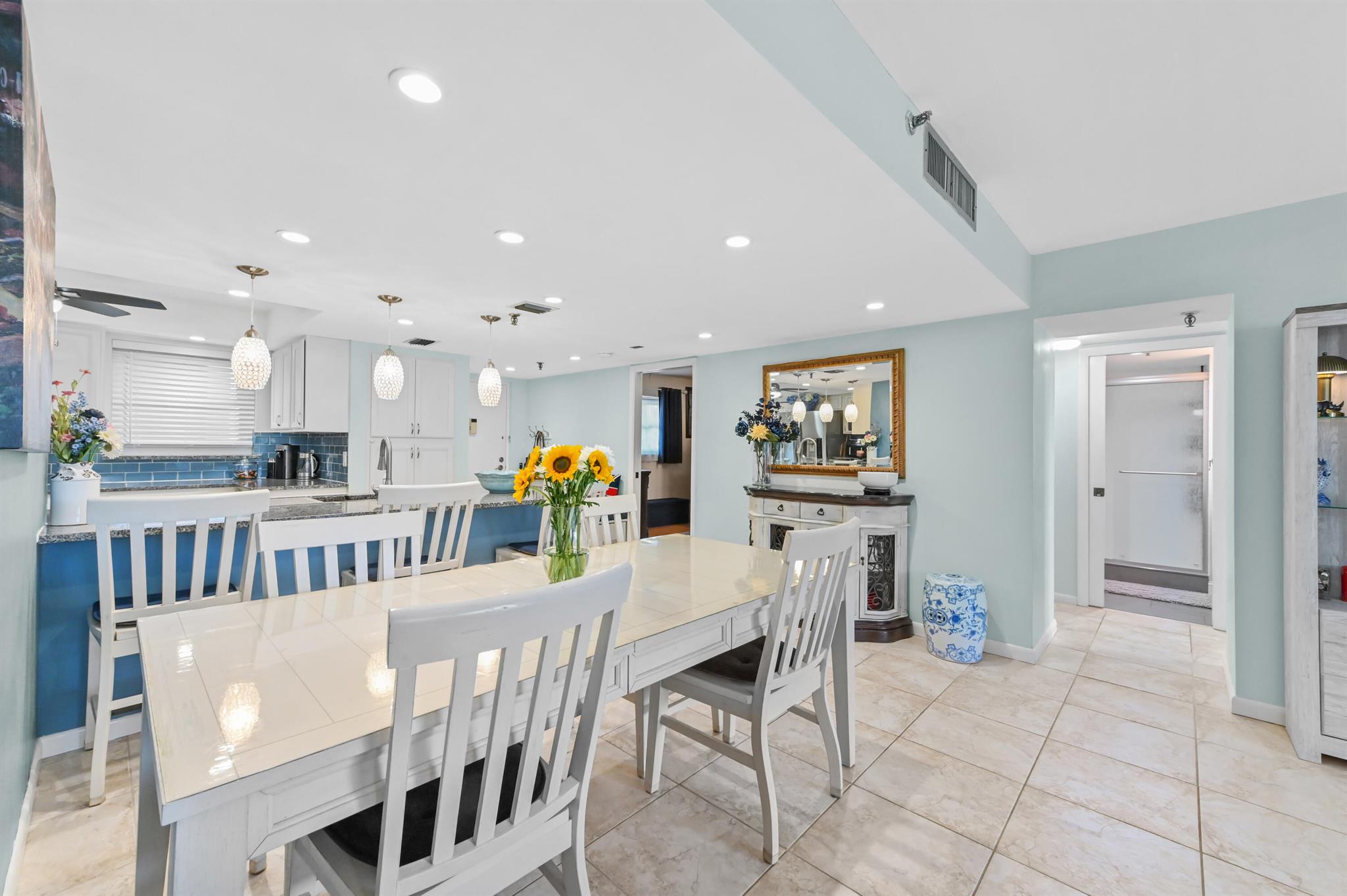 BOCA TEECA CONDO 9 - Residential