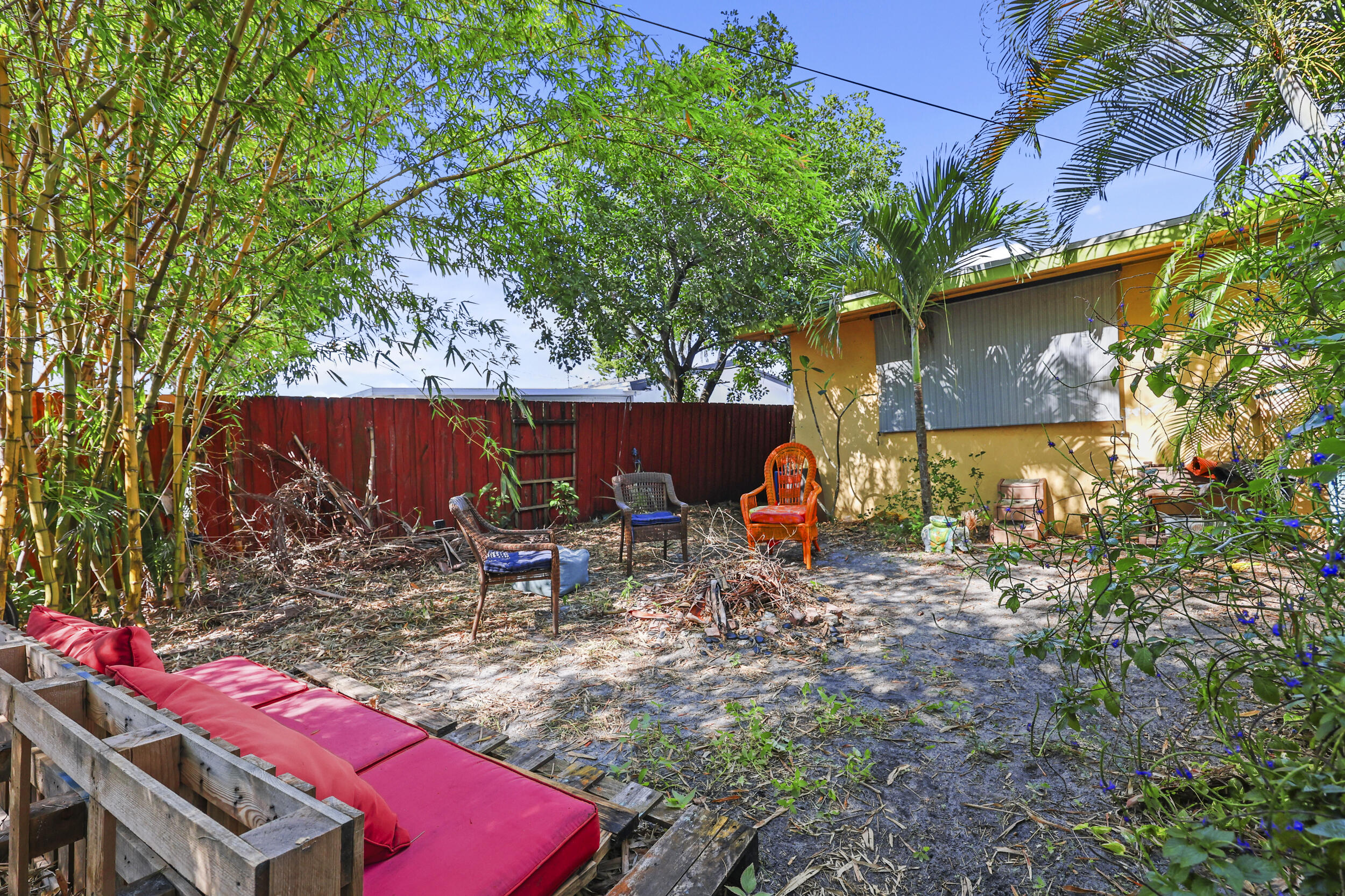 PALM SPRINGS VILLAGE 3 - Residential