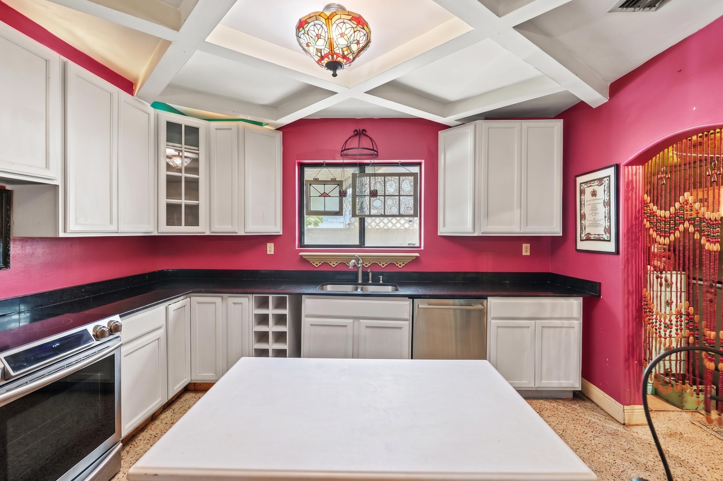 PALM SPRINGS VILLAGE 3 - Residential