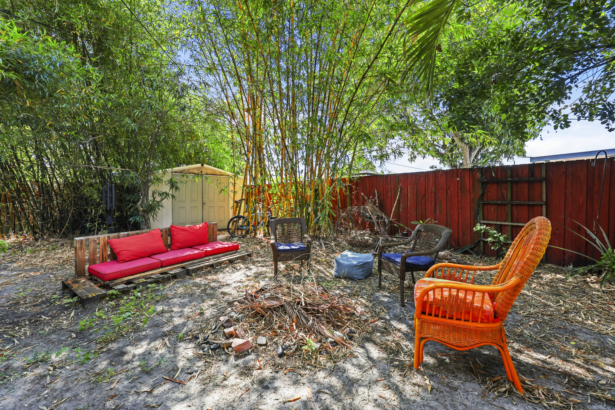 PALM SPRINGS VILLAGE 3 - Residential