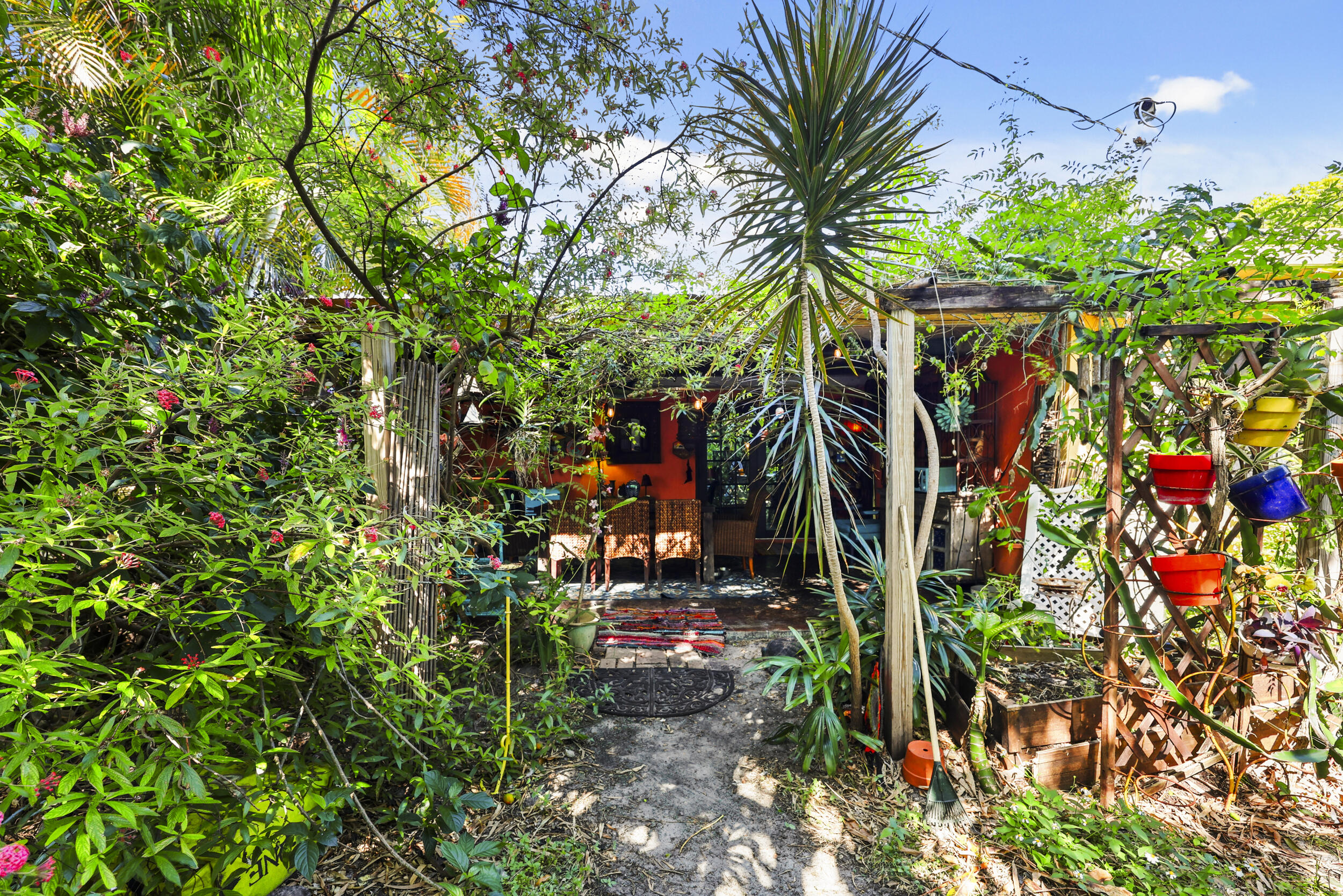 PALM SPRINGS VILLAGE 3 - Residential