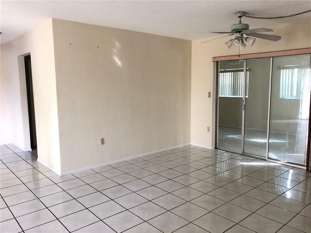 Sunrise Golf Village Firs - Residential