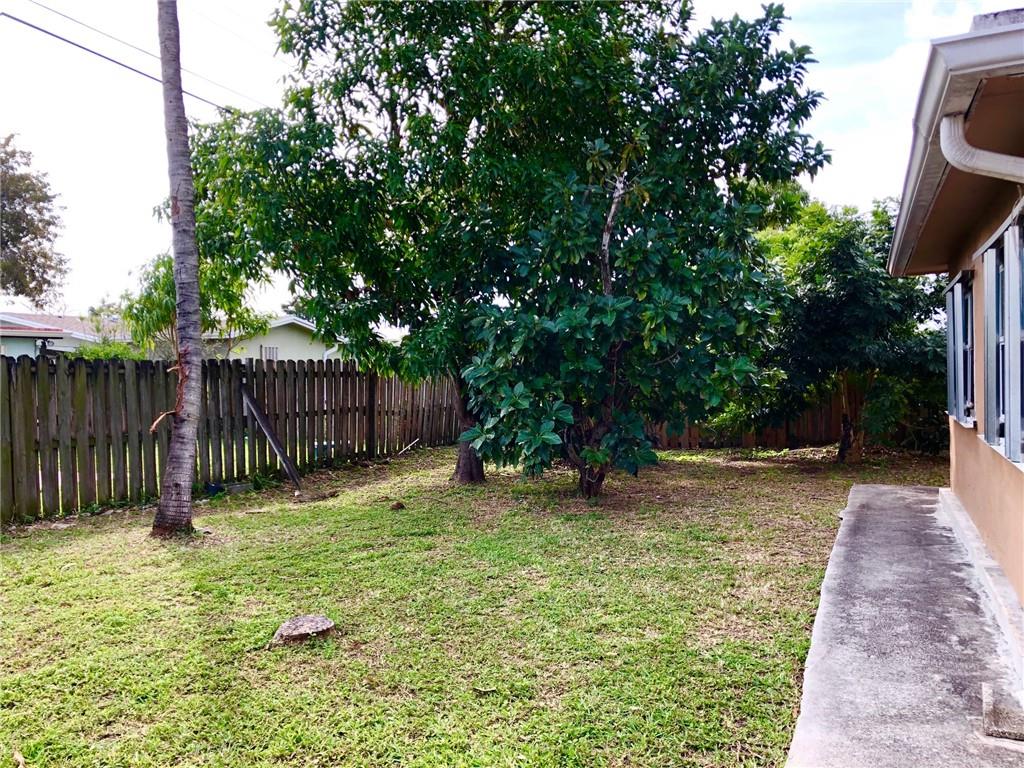 Sunrise Golf Village Firs - Residential