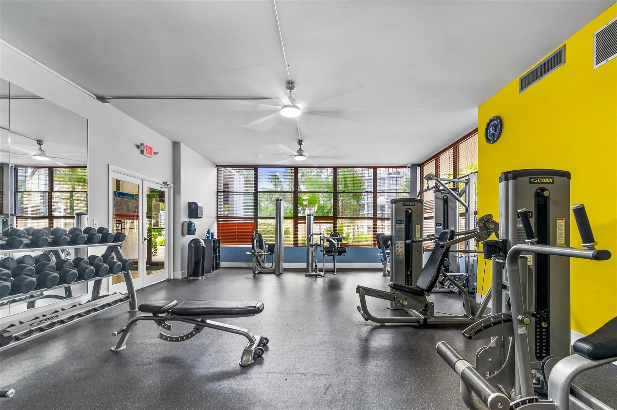 800 PARKVIEW Drive 317