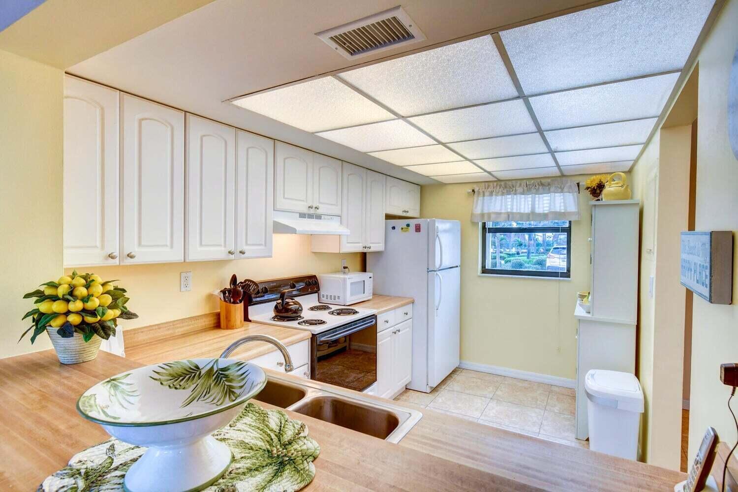 OCEAN TOWERS CONDOMINIUM B - Residential