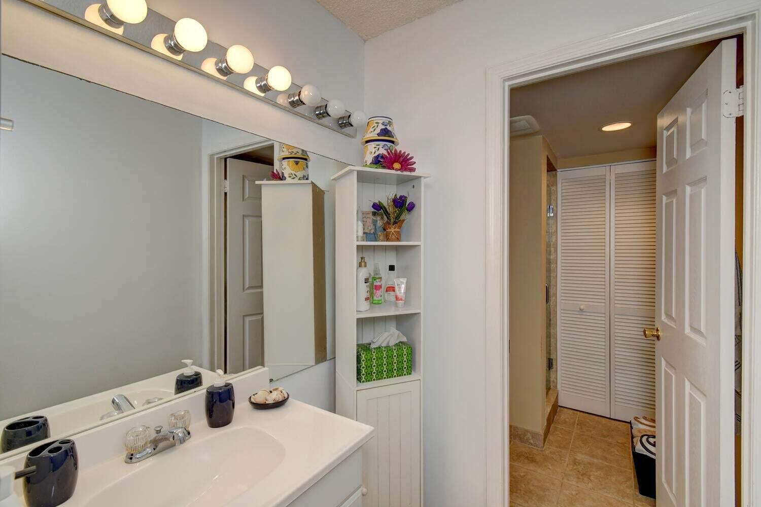 OCEAN TOWERS CONDOMINIUM B - Residential