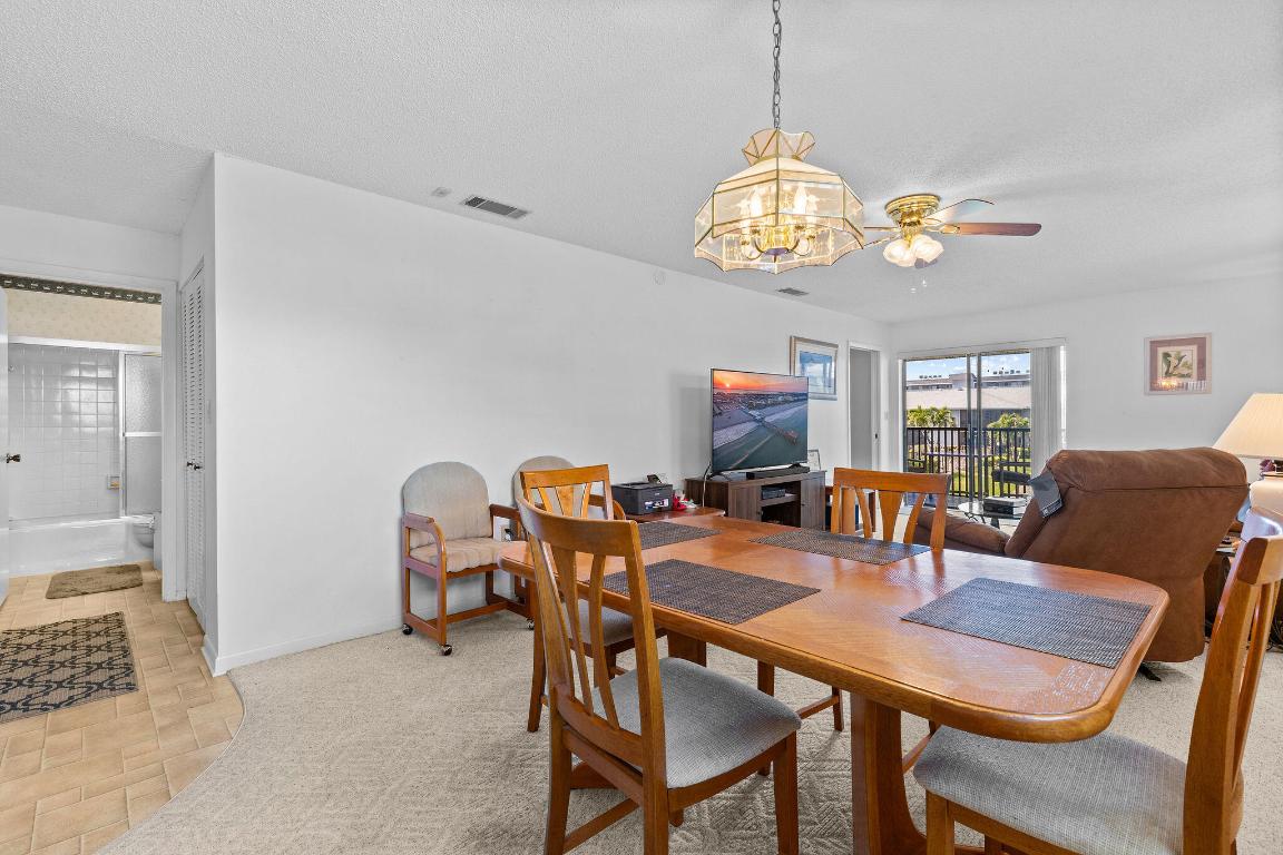 THE FOUR SEASONS CONDO PH V - Residential