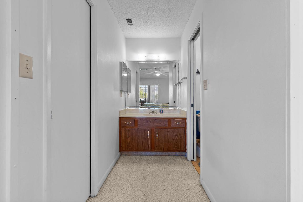 THE FOUR SEASONS CONDO PH V - Residential