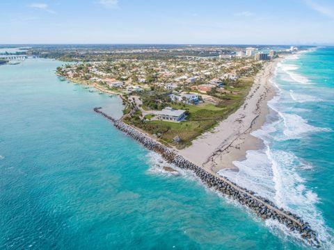 A home in Jupiter Inlet Colony