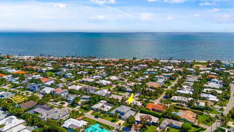 A home in Jupiter Inlet Colony