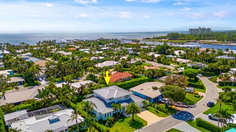 A home in Jupiter Inlet Colony