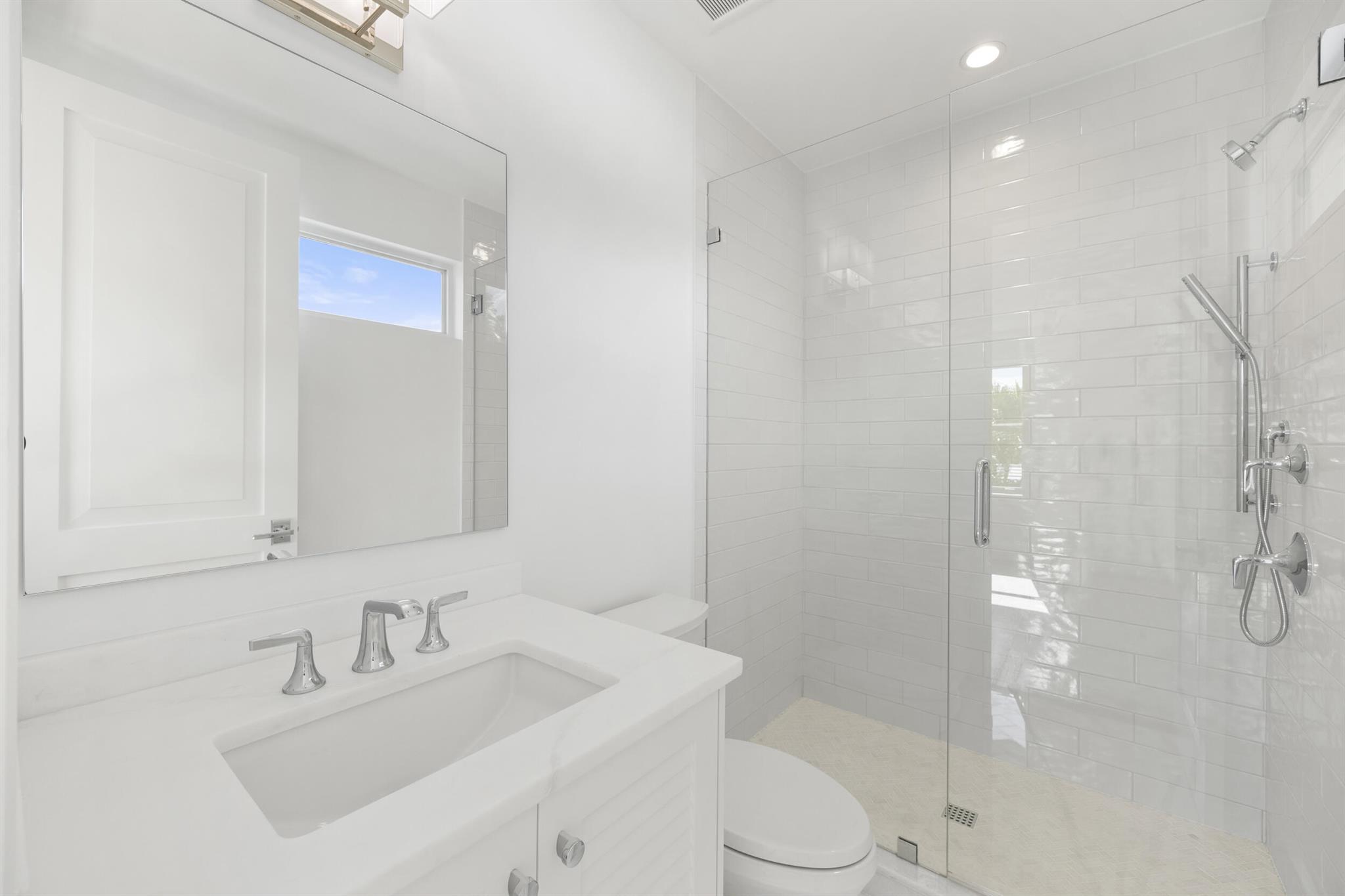 JUPITER INLET BEACH COLON - Residential