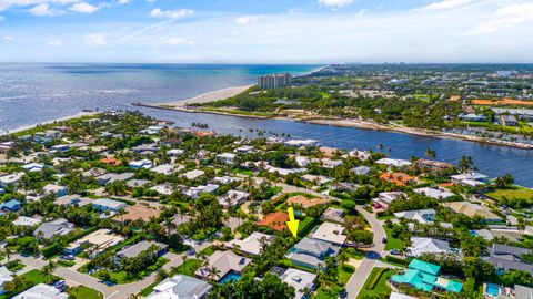 A home in Jupiter Inlet Colony