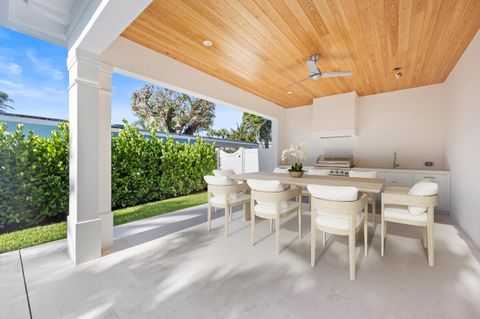 A home in Jupiter Inlet Colony