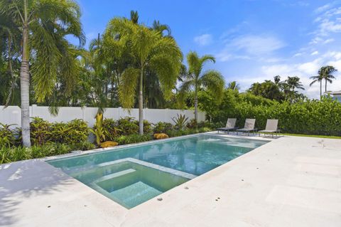 A home in Jupiter Inlet Colony