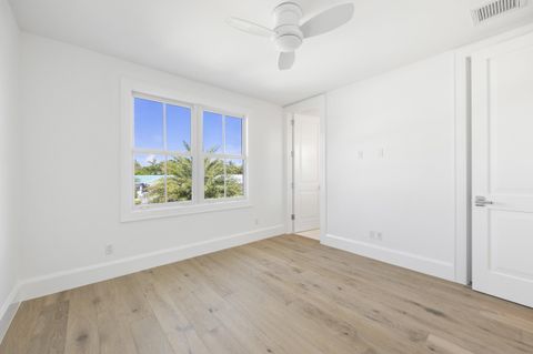 A home in Jupiter Inlet Colony