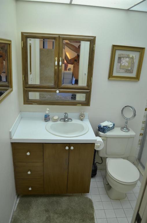 PALMETTO CONDOMINIUM AT LAS VERDES - Residential