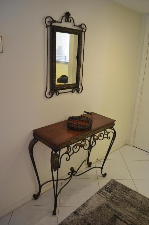 PALMETTO CONDOMINIUM AT LAS VERDES - Residential