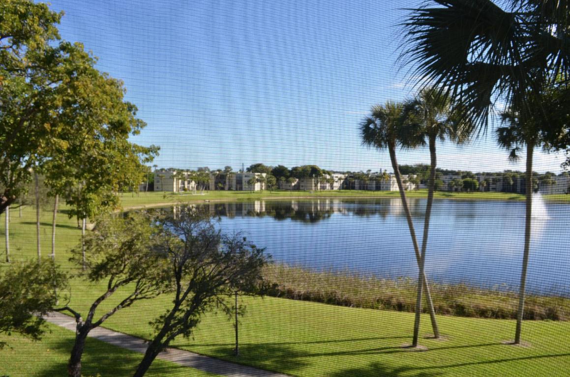 PALMETTO CONDOMINIUM AT LAS VERDES - Residential