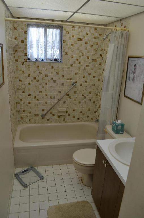 PALMETTO CONDOMINIUM AT LAS VERDES - Residential