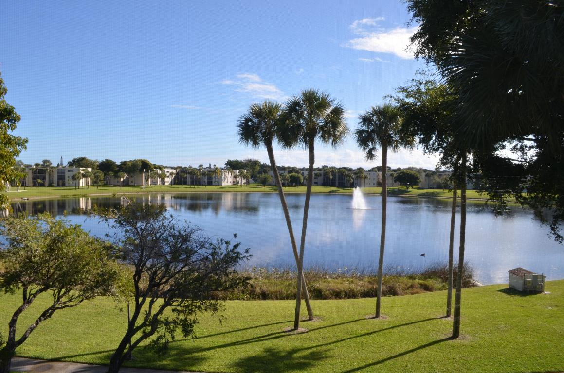 PALMETTO CONDOMINIUM AT LAS VERDES - Residential