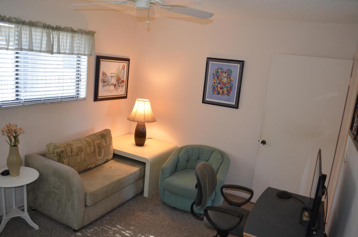 PALMETTO CONDOMINIUM AT LAS VERDES - Residential