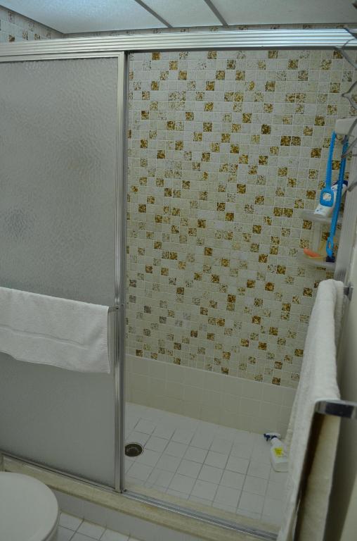 PALMETTO CONDOMINIUM AT LAS VERDES - Residential