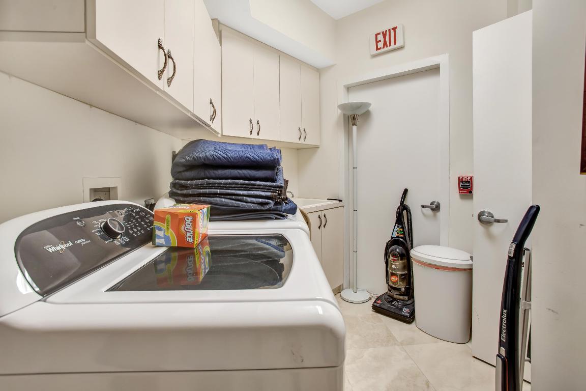 TOSCANA WEST CONDO - Residential Lease