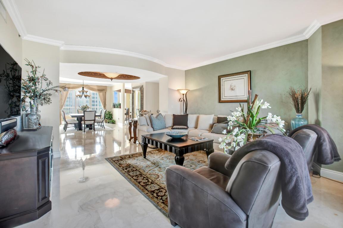 TOSCANA WEST CONDO - Residential Lease