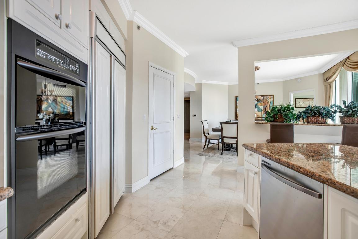 TOSCANA WEST CONDO - Residential Lease