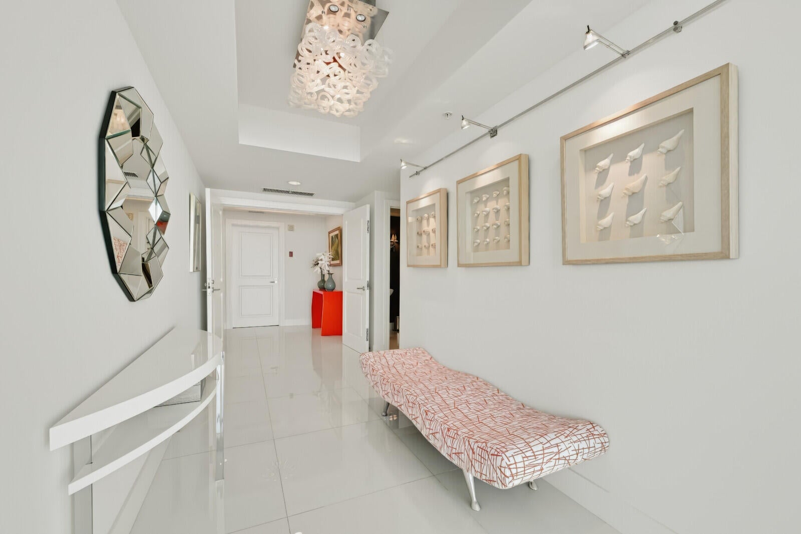 1 N Ocean Boulevard 1207