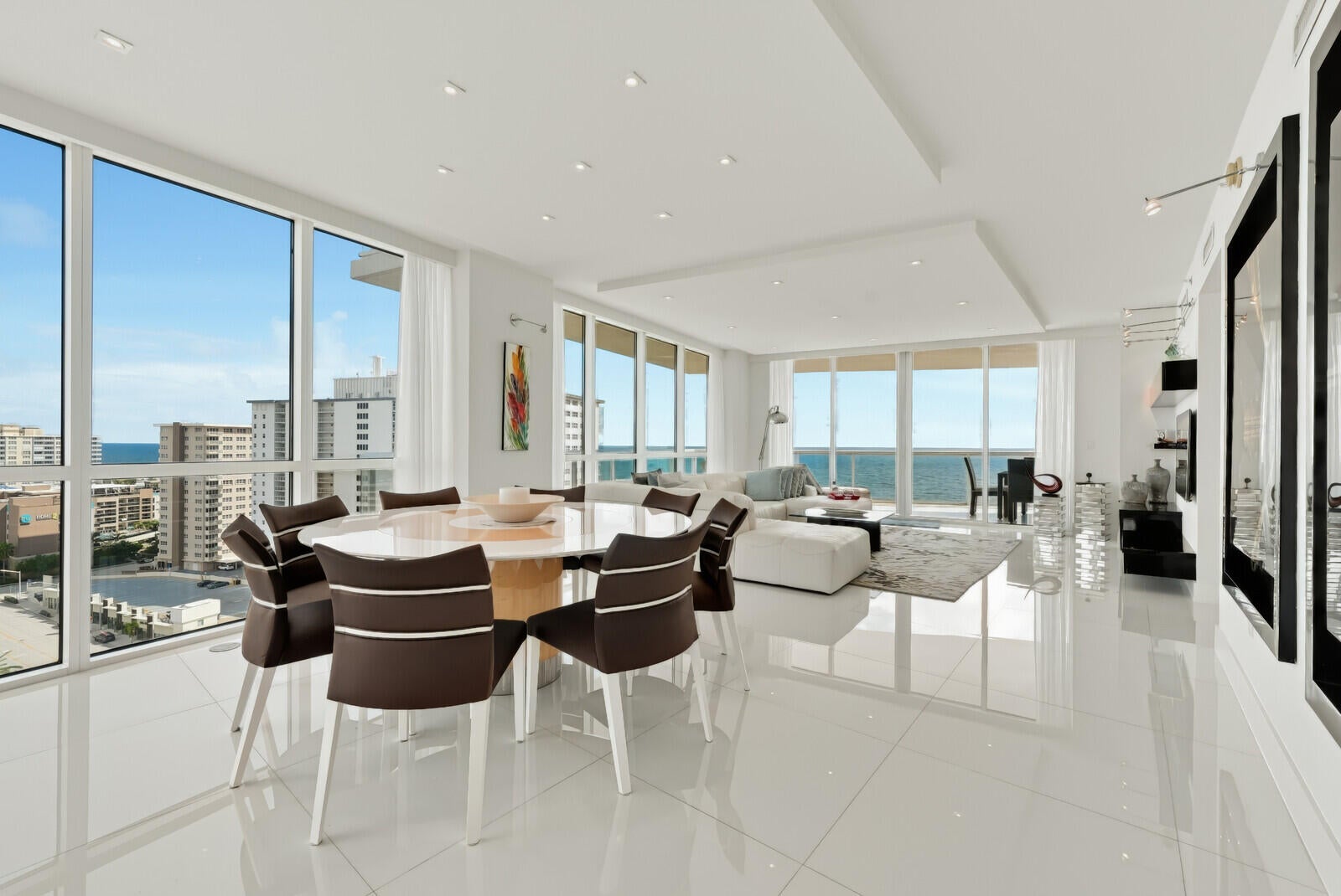 1 N Ocean Boulevard 1207