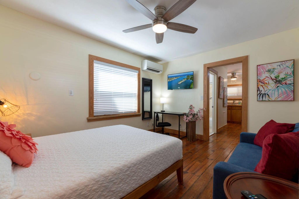 Photo of 17 S L Street #2, Lake Worth Beach, FL 33460 (MLS # R11067957)