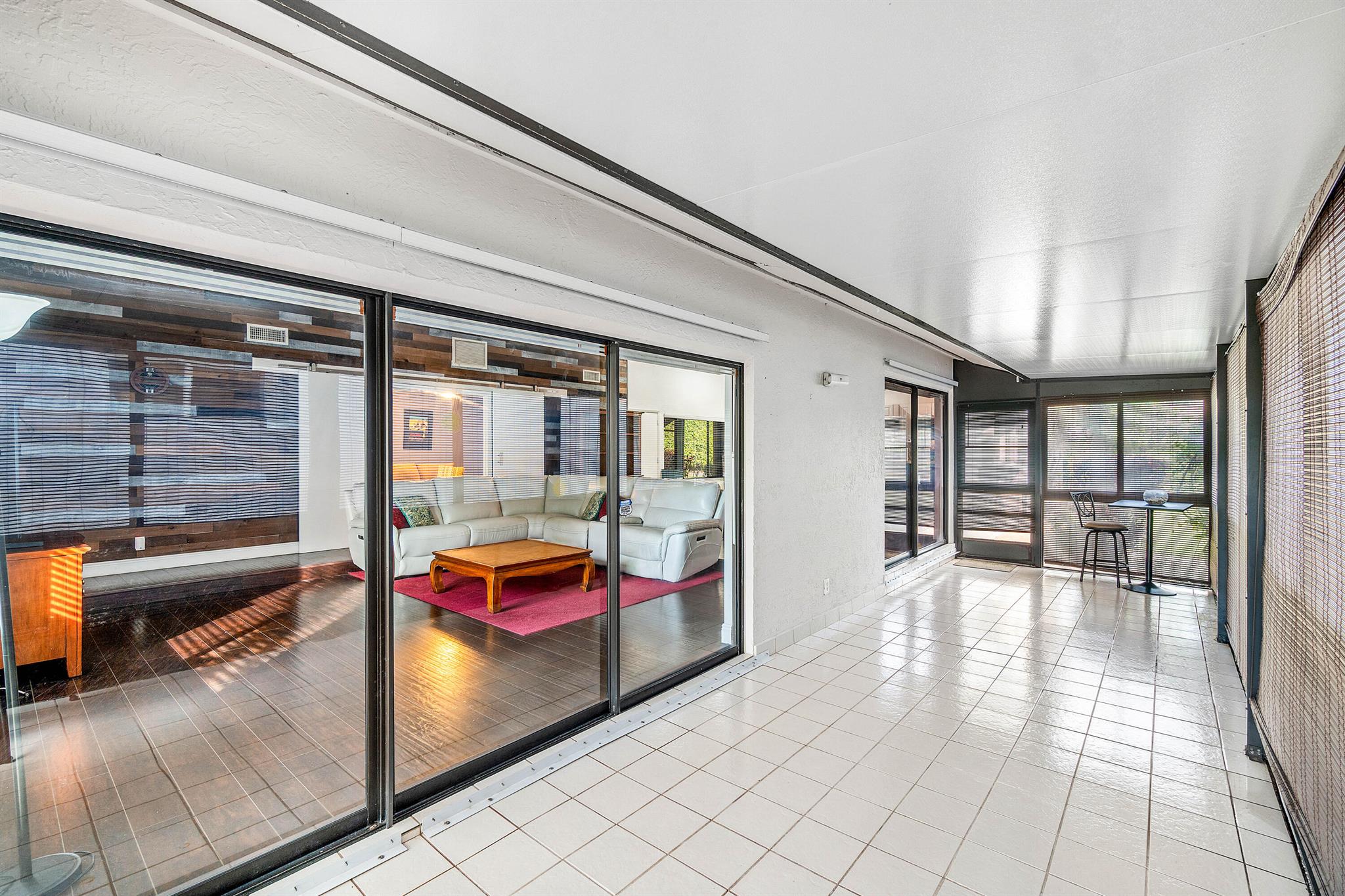 VILLAS OF MONTEREY AT IND - Residential