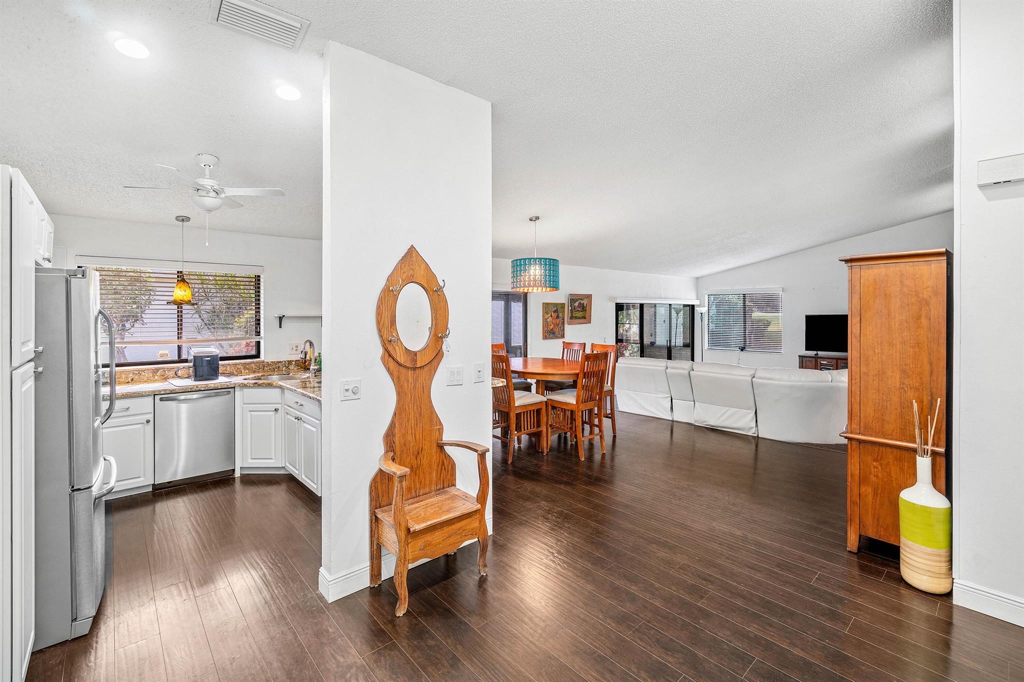 VILLAS OF MONTEREY AT IND - Residential