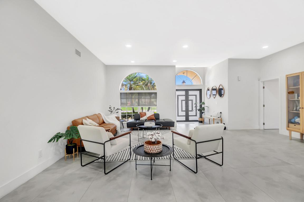 BOCA WINDS PAR D-1 - Residential