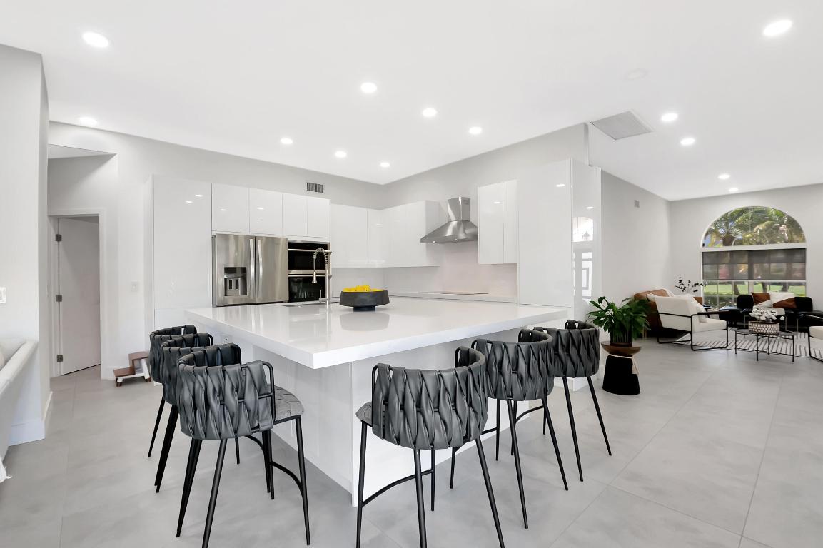 BOCA WINDS PAR D-1 - Residential