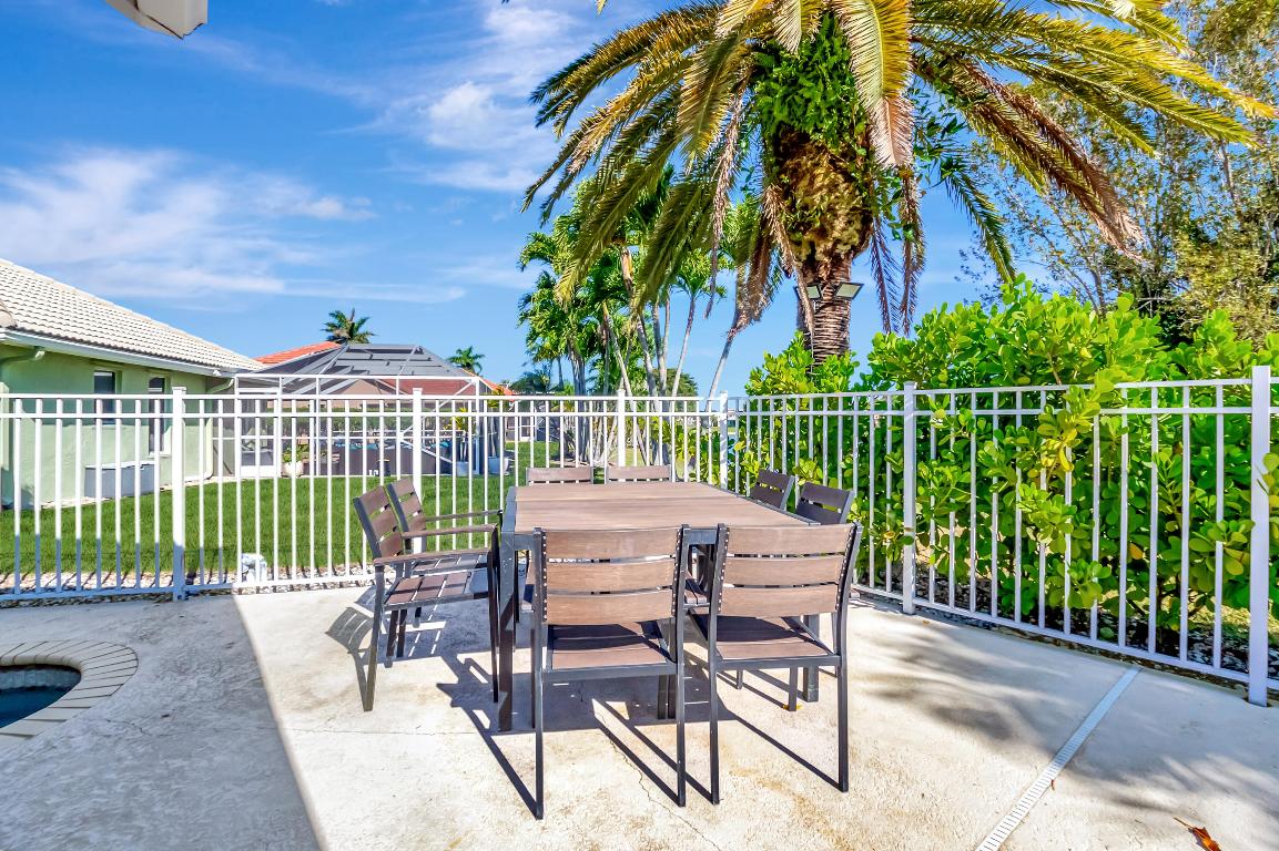 BOCA WINDS PAR D-1 - Residential