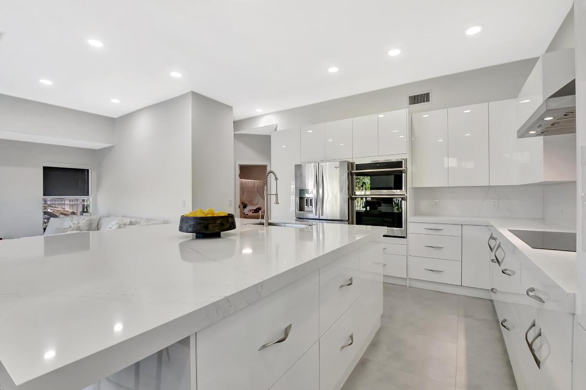 BOCA WINDS PAR D-1 - Residential