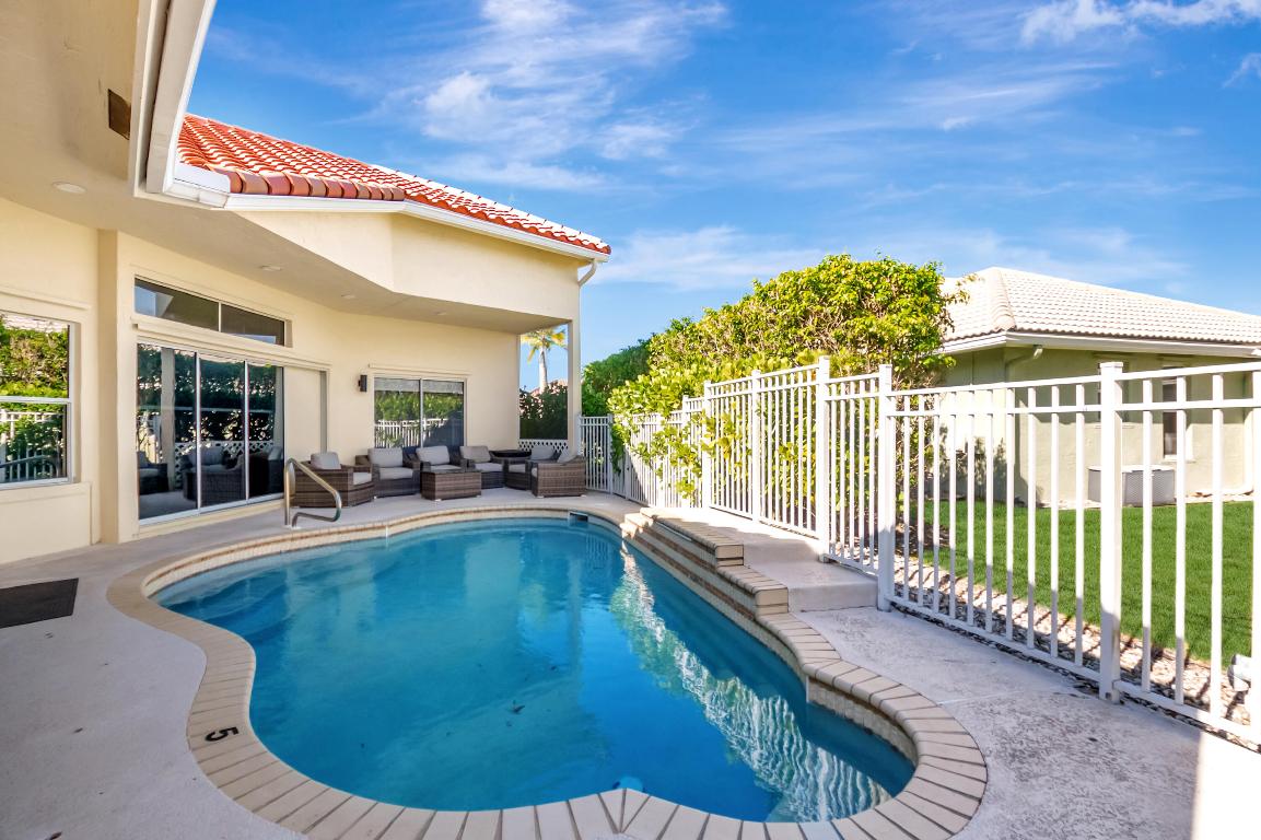 BOCA WINDS PAR D-1 - Residential