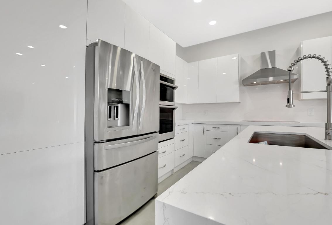 BOCA WINDS PAR D-1 - Residential