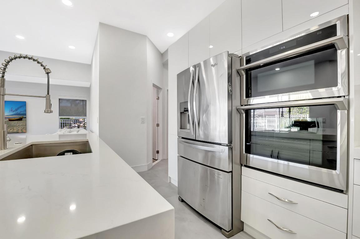 BOCA WINDS PAR D-1 - Residential