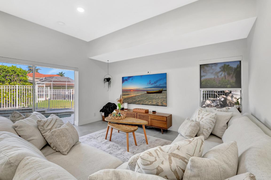 BOCA WINDS PAR D-1 - Residential