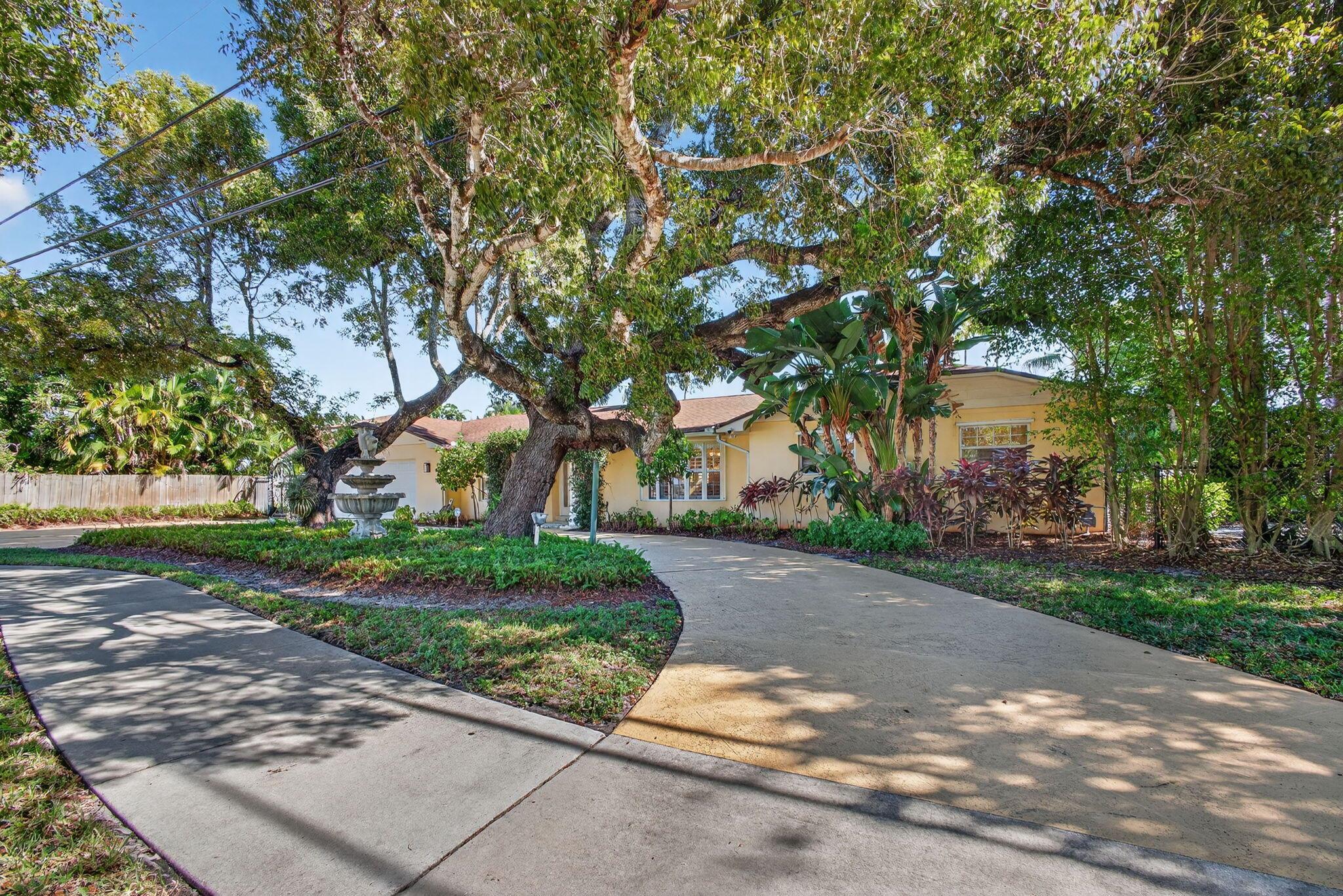 12046 Prosperity Farms Road