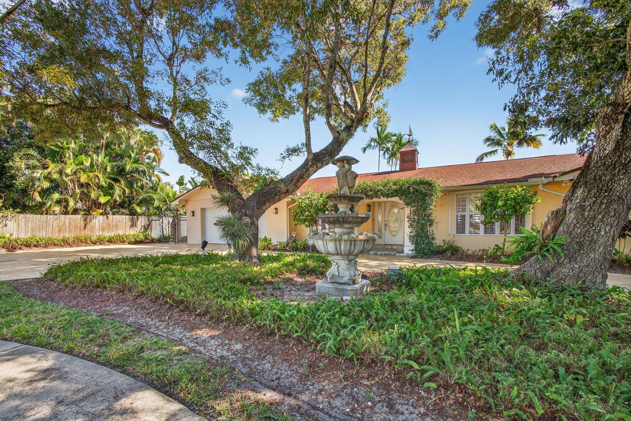 12046 Prosperity Farms Road