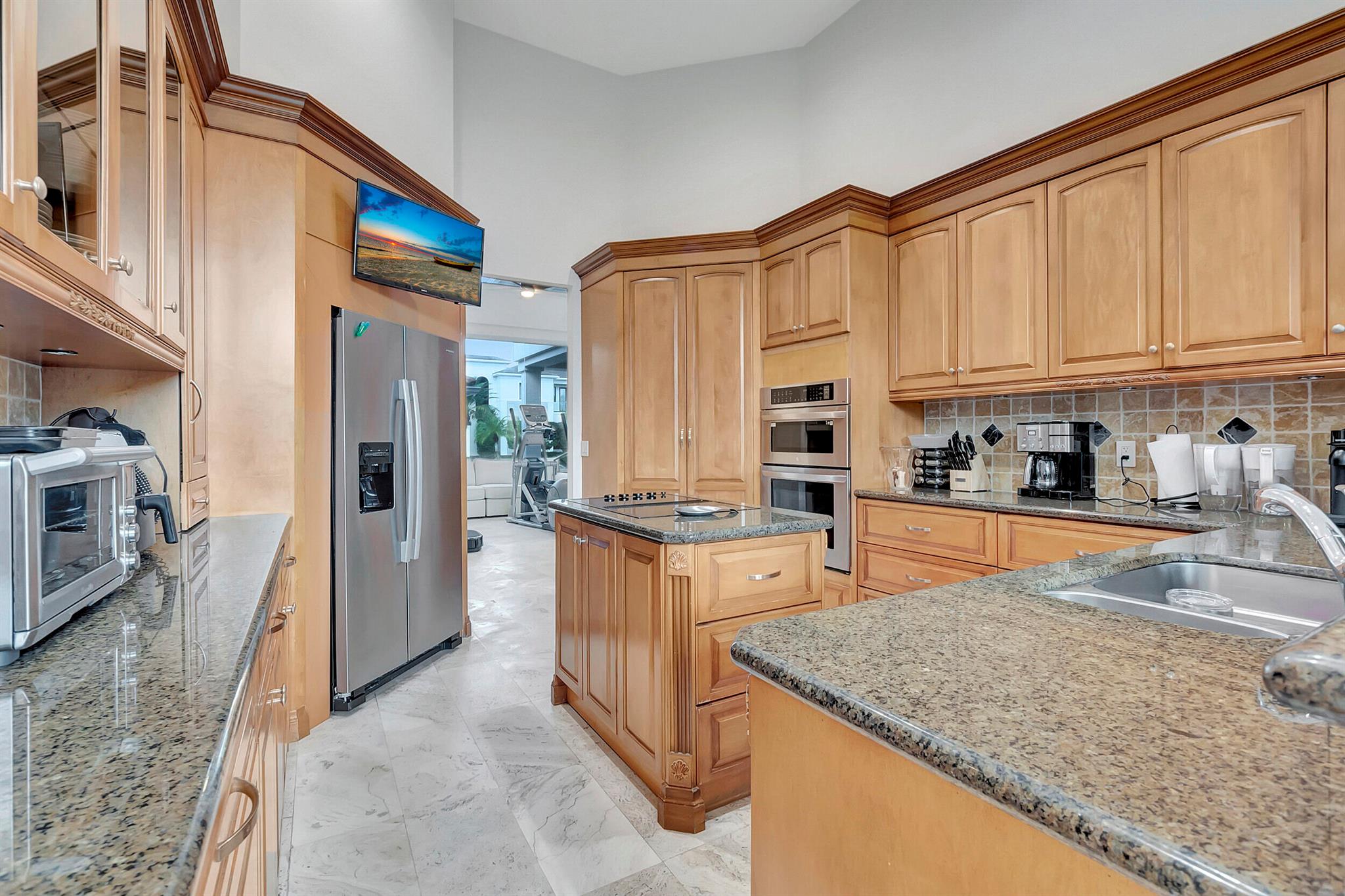 DEVON PLACE - Residential