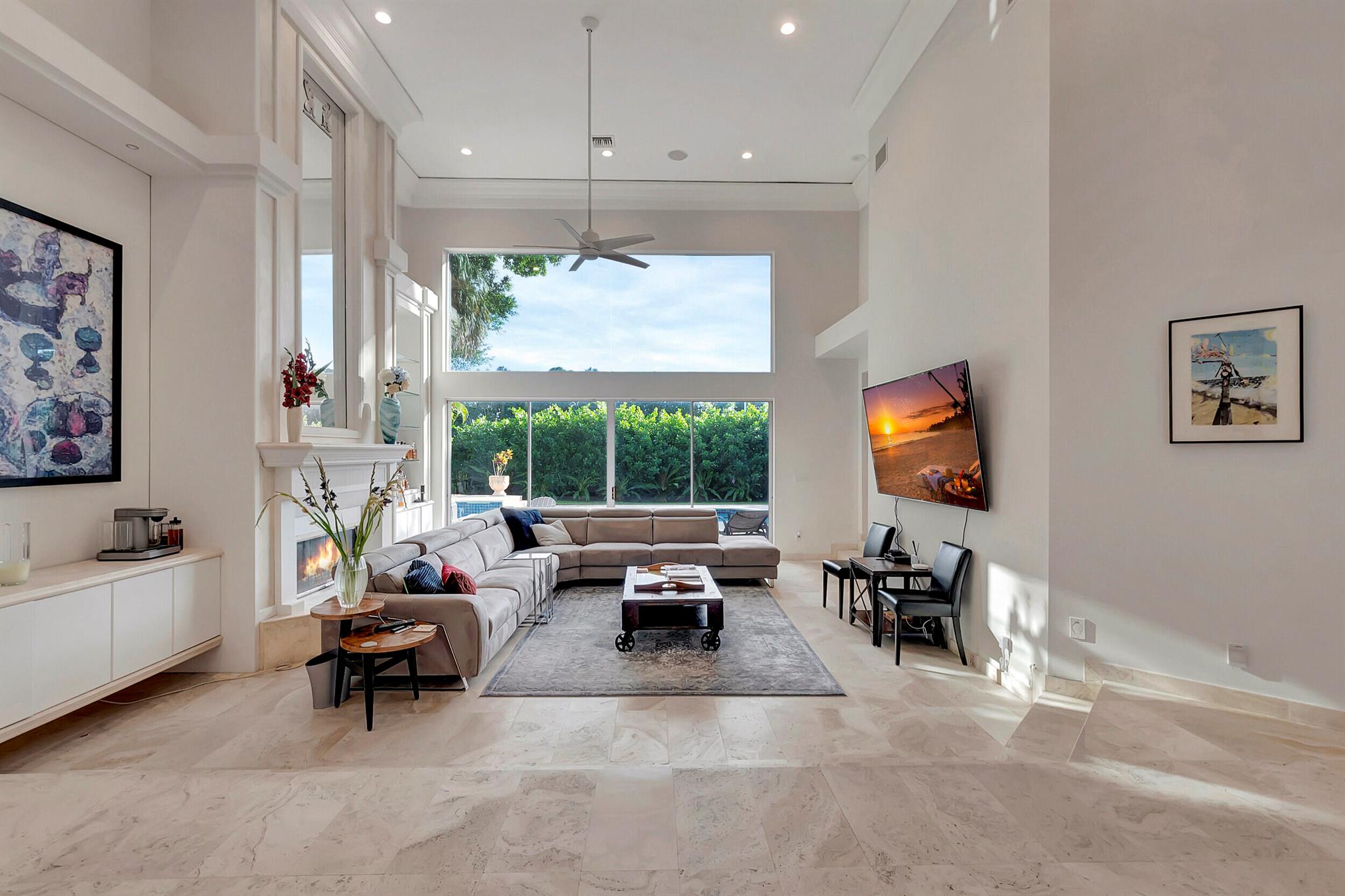 DEVON PLACE - Residential