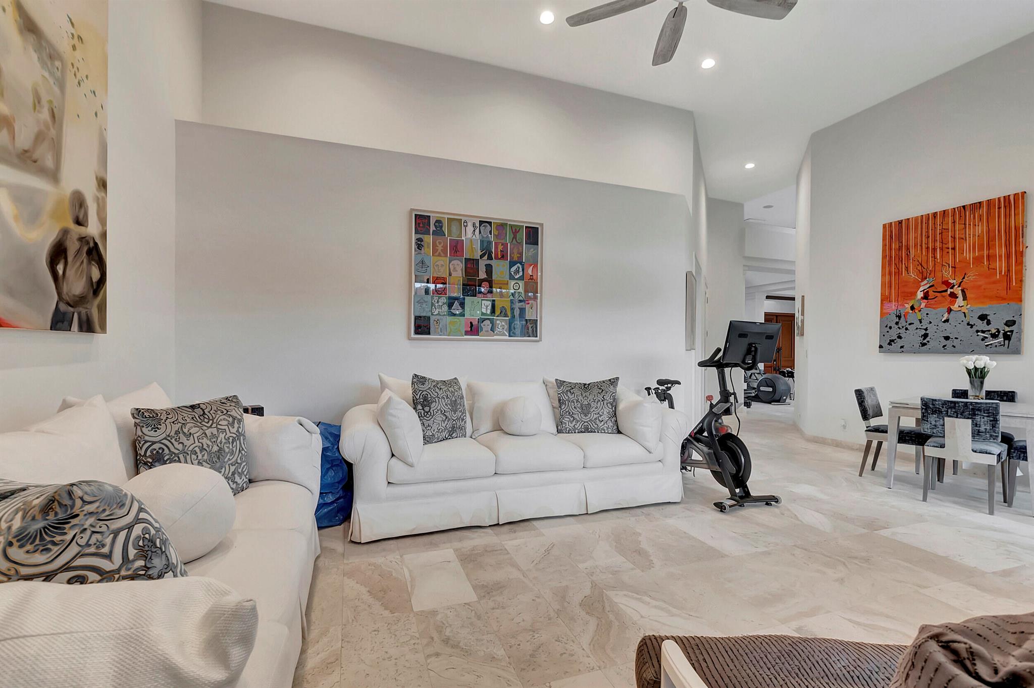 DEVON PLACE - Residential