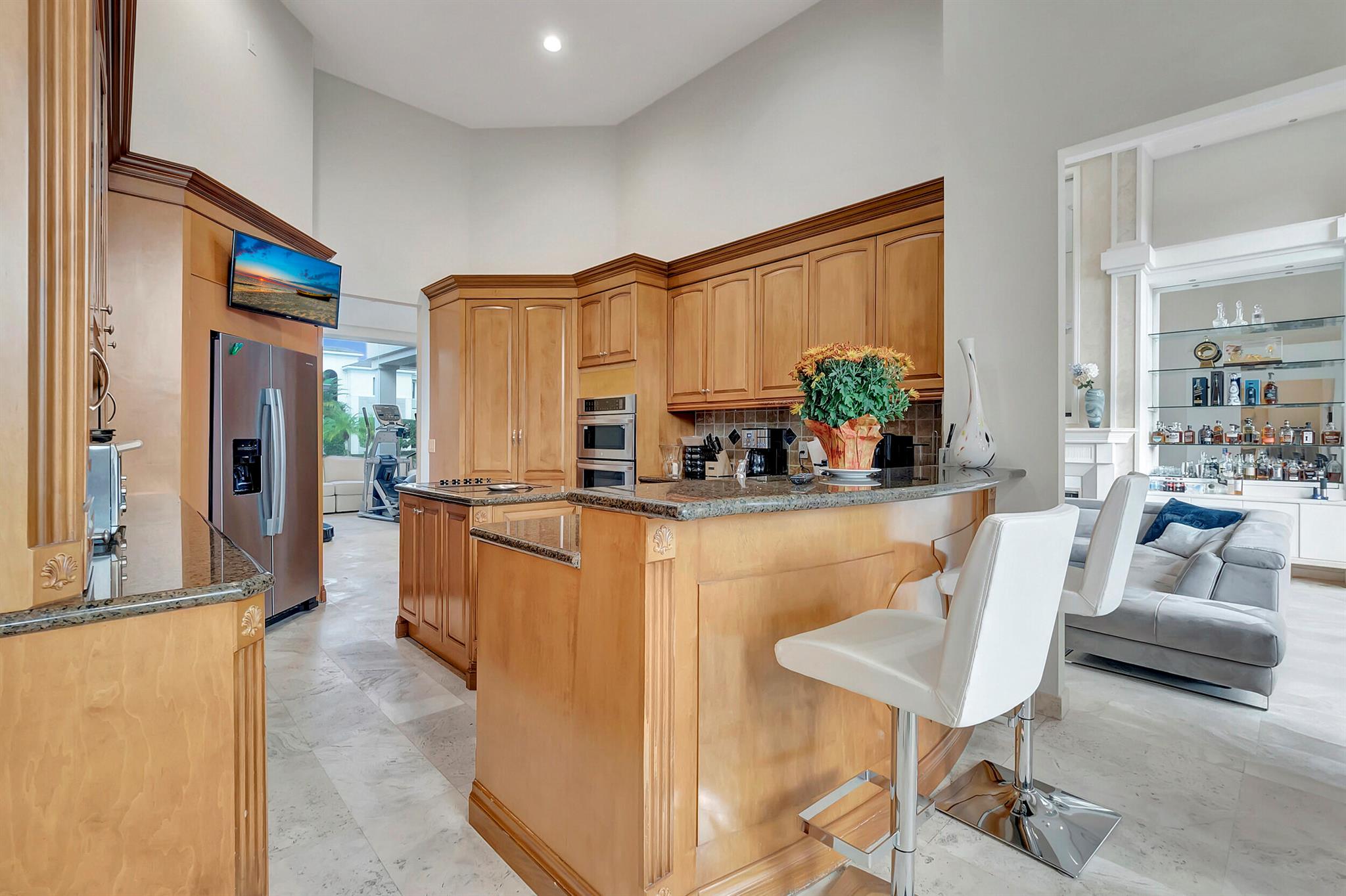 DEVON PLACE - Residential